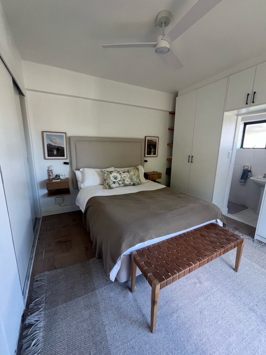 To Let 3 Bedroom Property for Rent in Vredehoek Western Cape